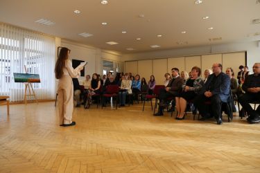 2026 02 17 stret umeni ii zlate bodky