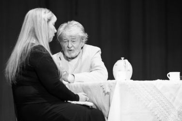 10 rokov vzdelavania ochotnickych divadiel