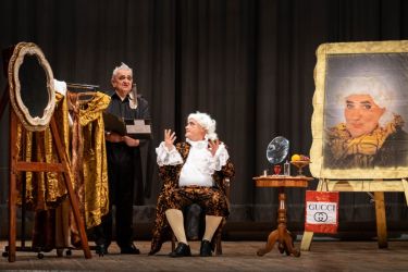 10 rokov vzdelavania ochotnickych divadiel