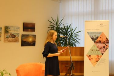 mlady moderator 2018 04