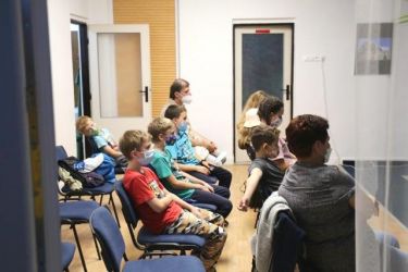 vecer z astro v sali 21 03