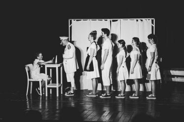 na scenu 21 divadla 06