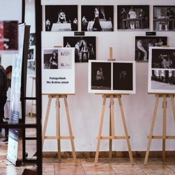 Na scénu 2021 - divadlá