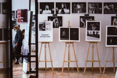 na scenu 21 divadla 02