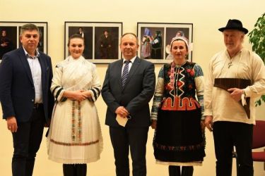 clovek zivot je kratky 22 10