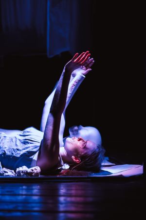 na scenu 22 kraj objekt 05