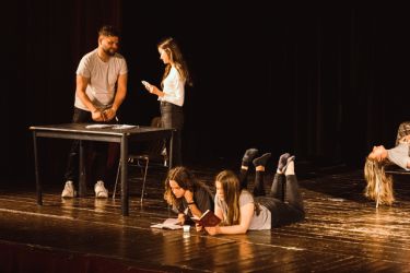 na scenu 22 kraj prerusenie 03