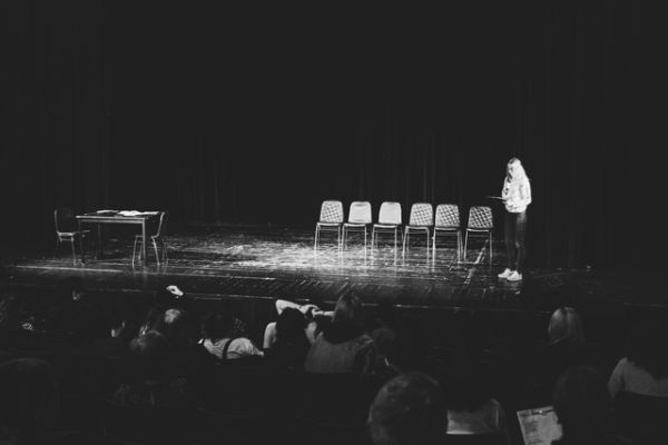 na scenu 22 kraj prerusenie 08