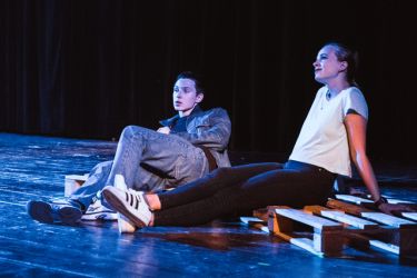 na scenu 22 kraj smiech prejde 04