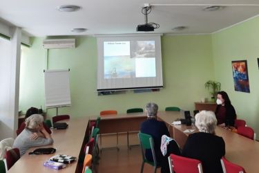 vytvarne dialogy 04 22 01