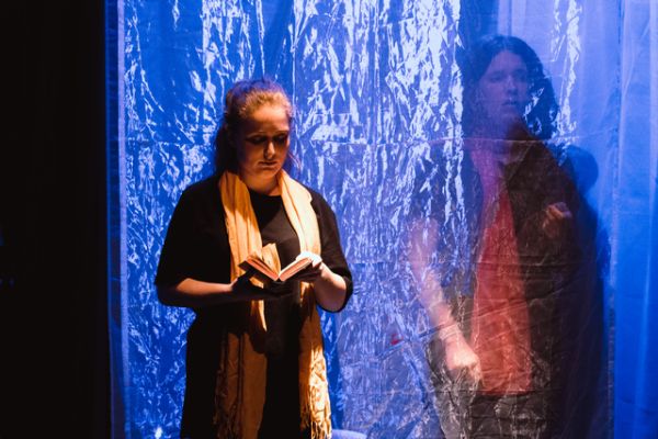 na scenu 22 kraj vopred ohlasena smrt 06