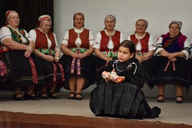 znie piesen podzoboria19 2