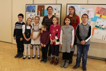 kde bolo tam boloNR19 8