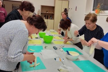 zdobime torty a zakusky20 013