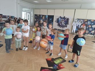 2025 08 08 ahoj vesmir