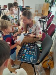 2025 08 08 ahoj vesmir