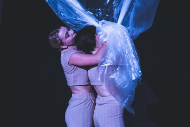 fad 22 divadlo 08 ludskost