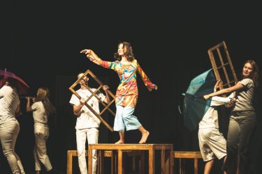 fad 22 divadlo 14 smutok za lenonom