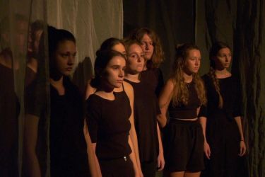 fad 22 divadlo 09 vopred ohlasena smrt