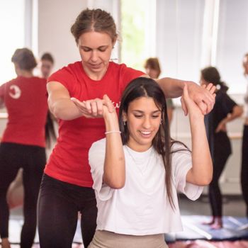 FAD 22 ws - Nový cirkus a párová akrobacia