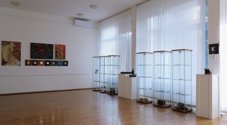 2025 09 11 vernisaz jemna ako hlina