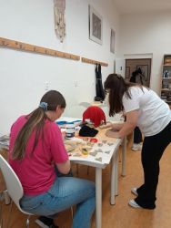 2025 03 12 a 26 keramicky workshop