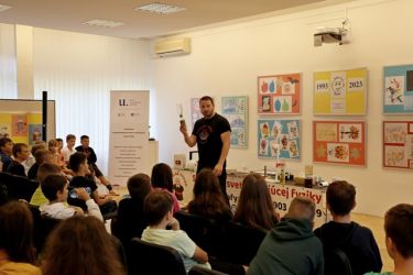 kuzelna fyzika 09 23