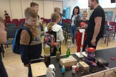 kuzelna fyzika 09 23