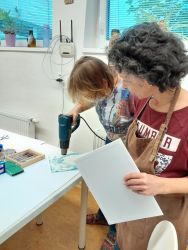 2025 10 15 remeslo horuceho vosku