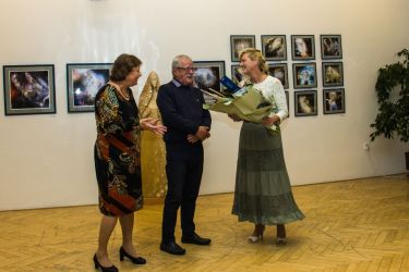 2025 10 09 medzi svetmi