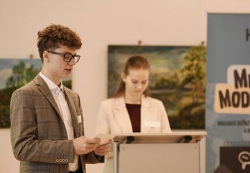 2025 11 04 mlady moderator