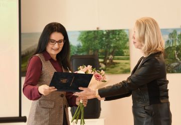 2025 11 04 mlady moderator