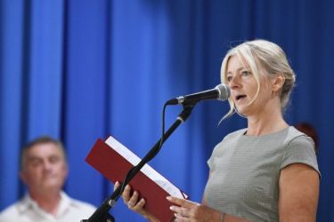 nositelia tradicii 23