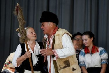 nositelia tradicii 23