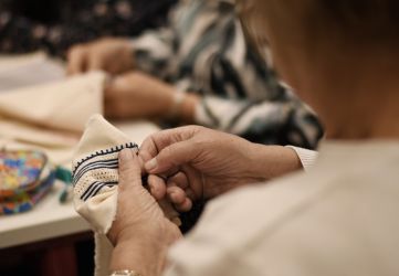 2025 04 remeslo srdcom