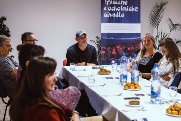 tradicne ochotnicke divadlo c k 22