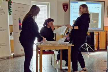 tradicne ochotnicke divadlo 22