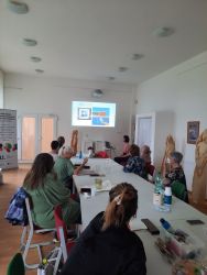 menie pre kazdeho zatisie