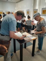 vecer s astronomiou v sali