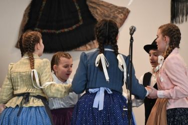 znie piesen podzoboria 23