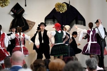 znie piesen podzoboria 23